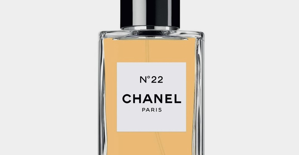 Autre floral aldéhydé de Chanel, N°22 est superbe mais peu connu. A découvrir dans la ligne Les Exclusifs.